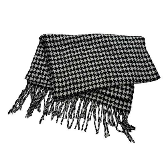 100% Cashmere Black & White Houndstooth Fringed Scarf - Picture 1 of 2